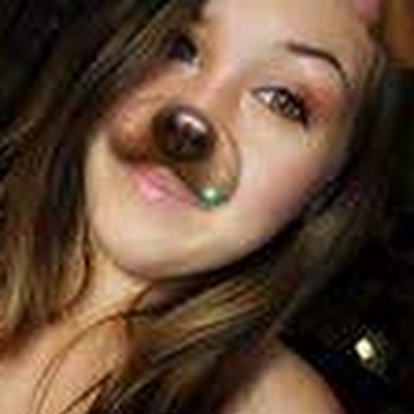 Meet your Posher, Tyauna - Picture 1 of 1